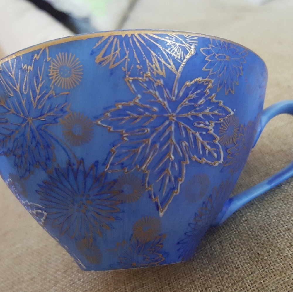 RARE Dorothy Thorpe Modern 1960's Blue & Gold Cup